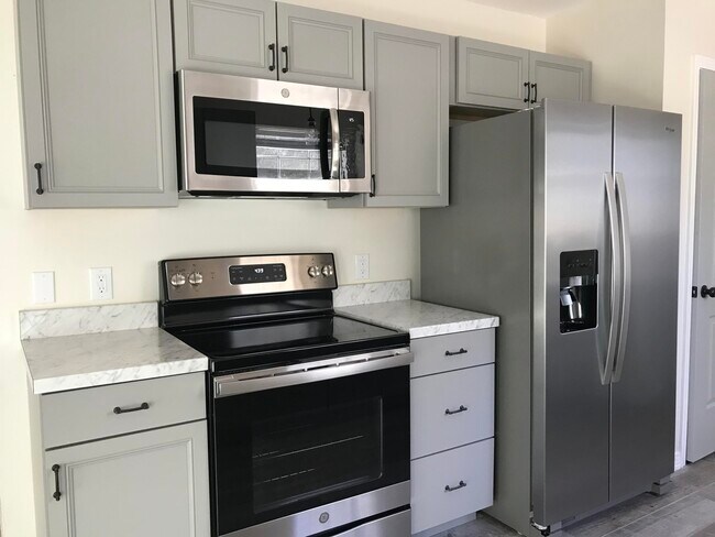 Foto del edificio - 113 Oak Terrace Dr