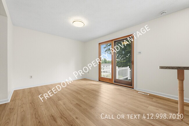 Foto del edificio - 139 W Fair Meadows Dr