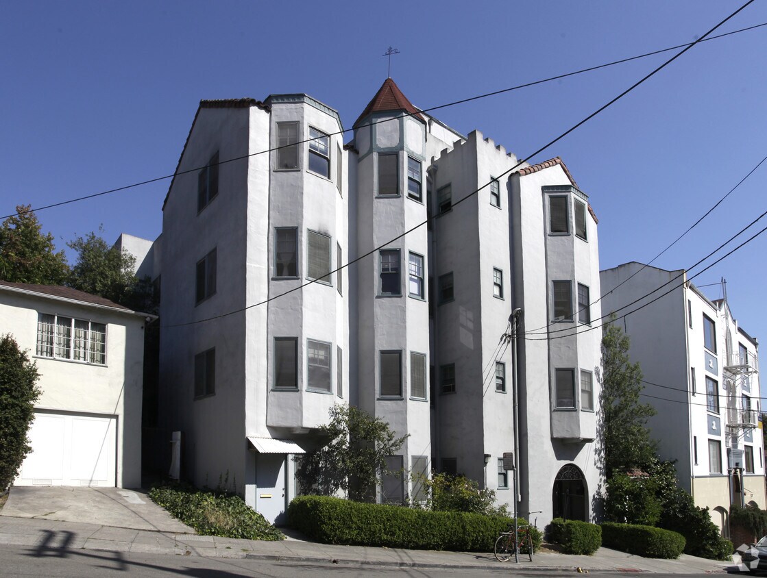 Primary Photo - St. Croix Apartments