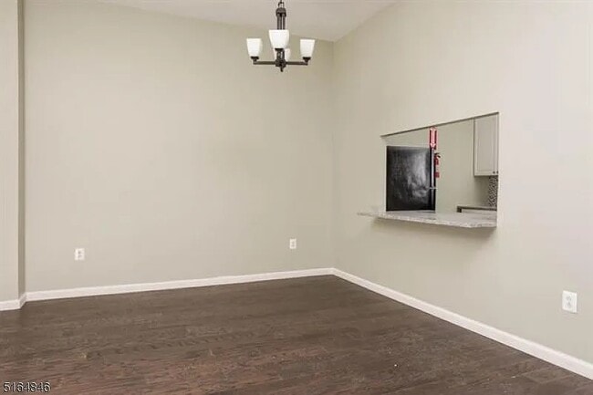 Photo - 111 Mulberry St Apartment