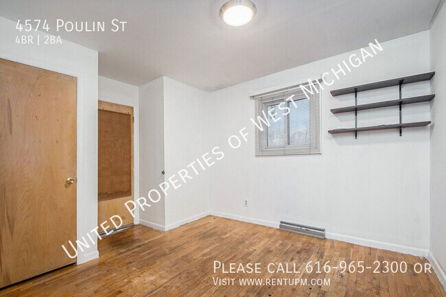 Building Photo - Available Now | 4 Bedroom 2 Bath Single Fa...