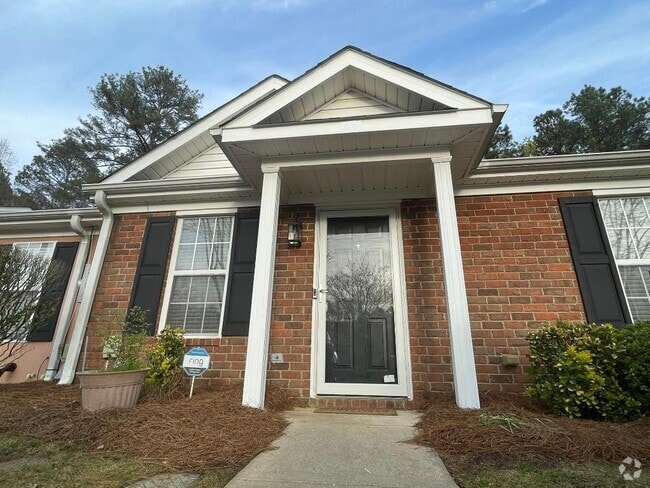 Building Photo - 56 Charlestowne Dr