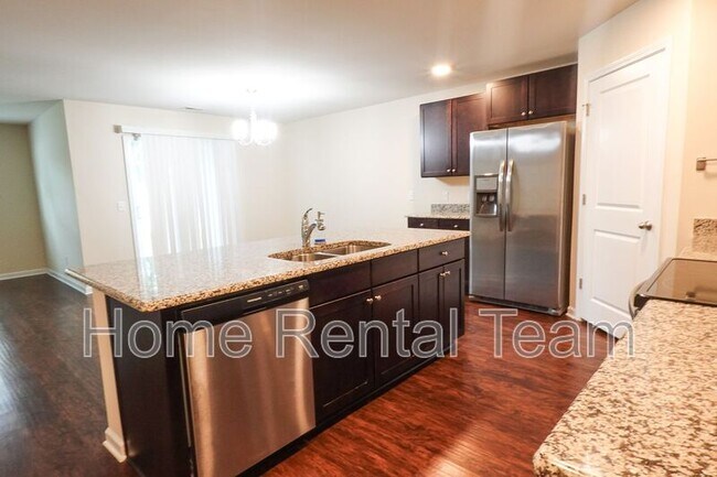 Foto del edificio - 44 Hawkhorn Ct