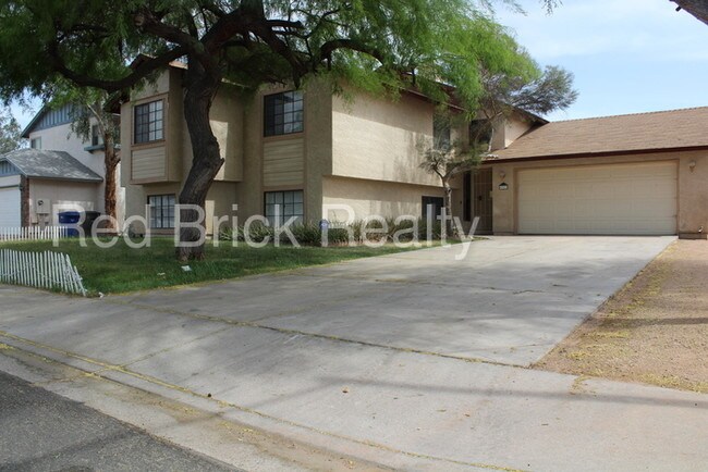 Building Photo - 4957 E Downing St