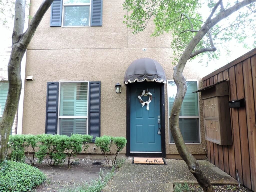 Primary Photo - 4015 Holland Ave