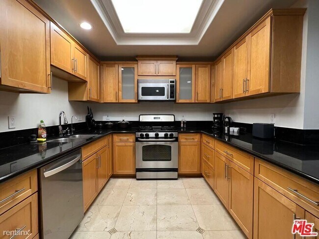 Foto del edificio - 2 br, 2 bath Condo - 1128 S Serrano Ave Ap...