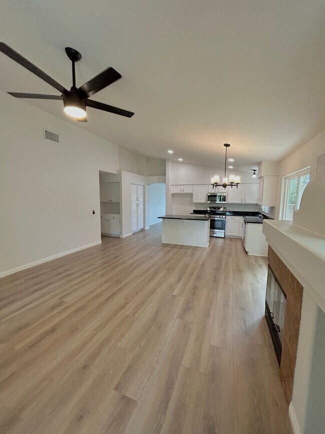 Building Photo - Gorgeous, newly remodeled single story hom...