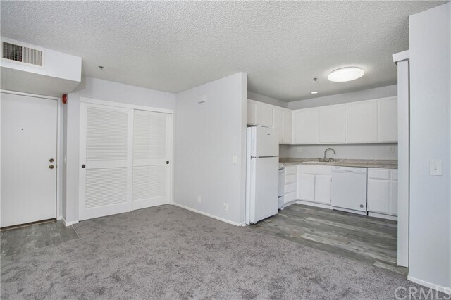 Foto del edificio - 301 N Ford Ave