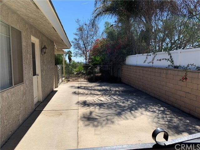 Building Photo - 25391 Jaclyn Ave