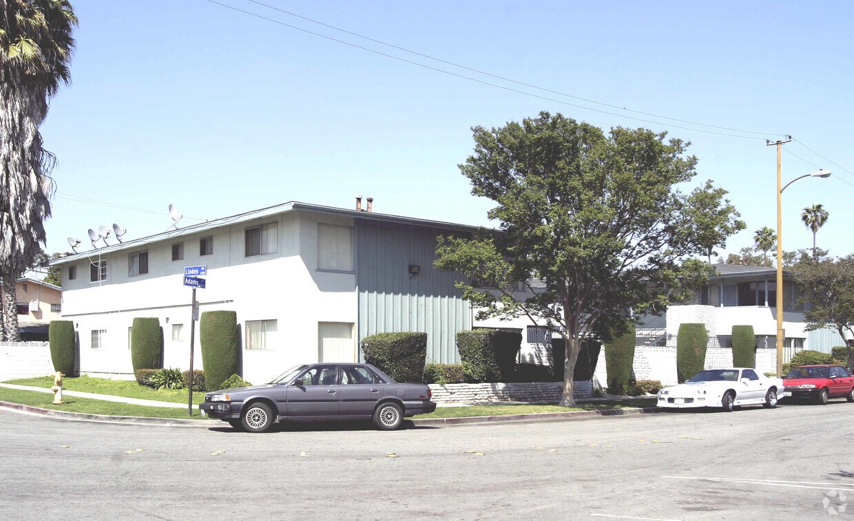 Primary Photo - 535 E Adams St