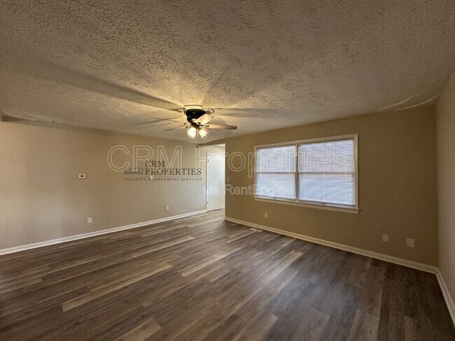 Foto del edificio - 1405 W Madison St
