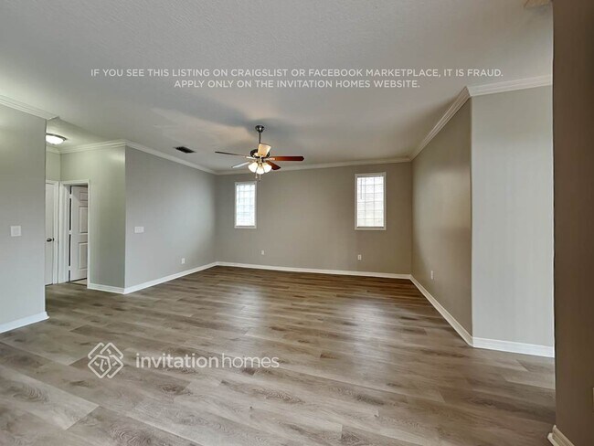 Foto del edificio - 5370 NW 126th Dr