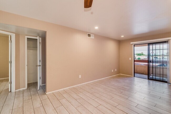 Foto del edificio - 3131 W Cochise Dr