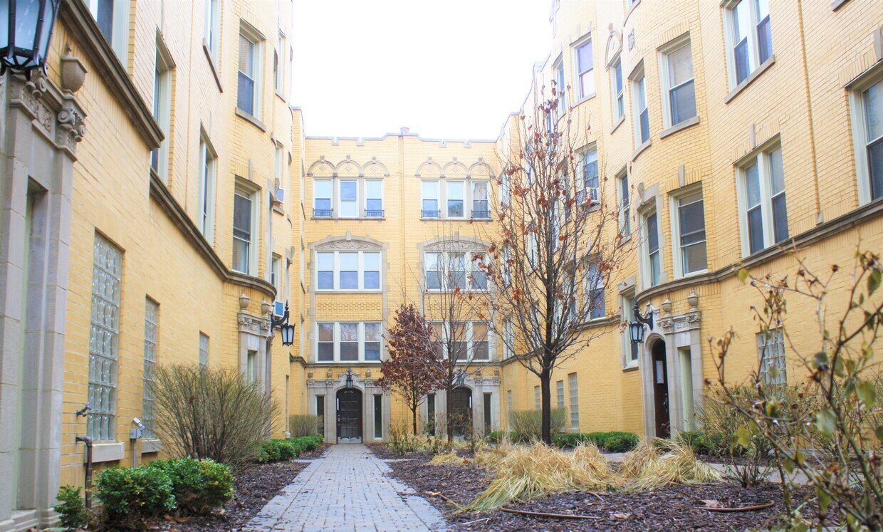 Foto del edificio - 4314 N Keystone Ave
