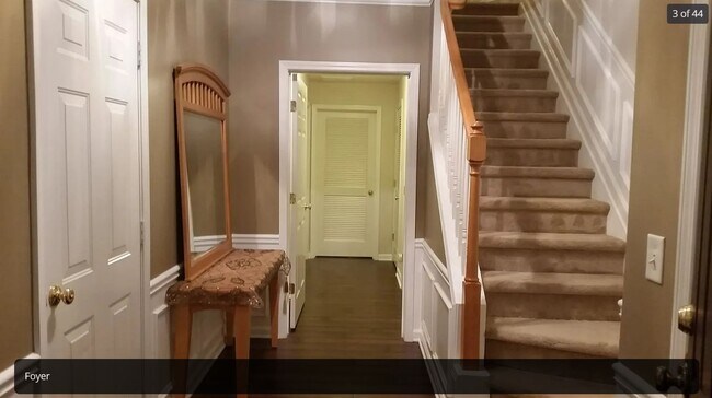 Building Photo - Spectacular Lake View Townhome in Alpharetta – 3 Bedrooms + Office | Available July 1, 2026