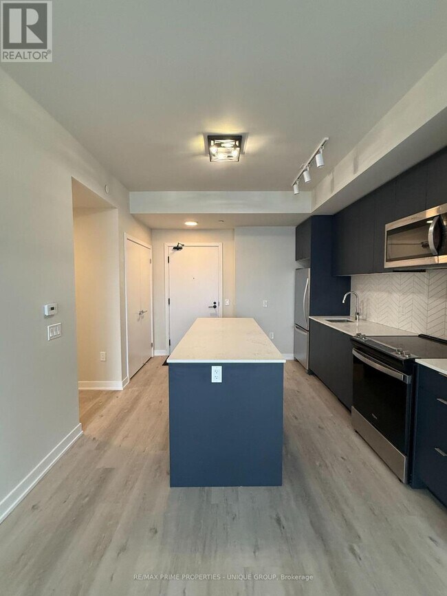 Photo du bâtiment - 1606 Charles St