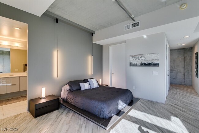 Foto del edificio - 353 E Bonneville Ave