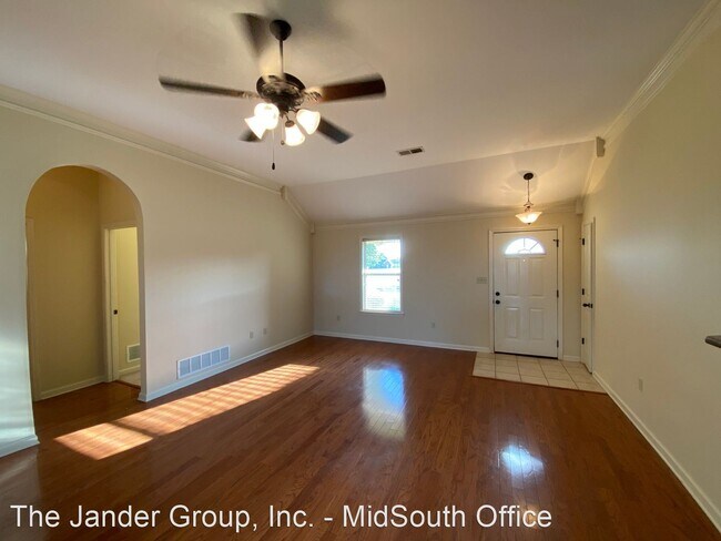 Foto del edificio - 3 br, 2 bath House - 832 Bayou Vista Drive