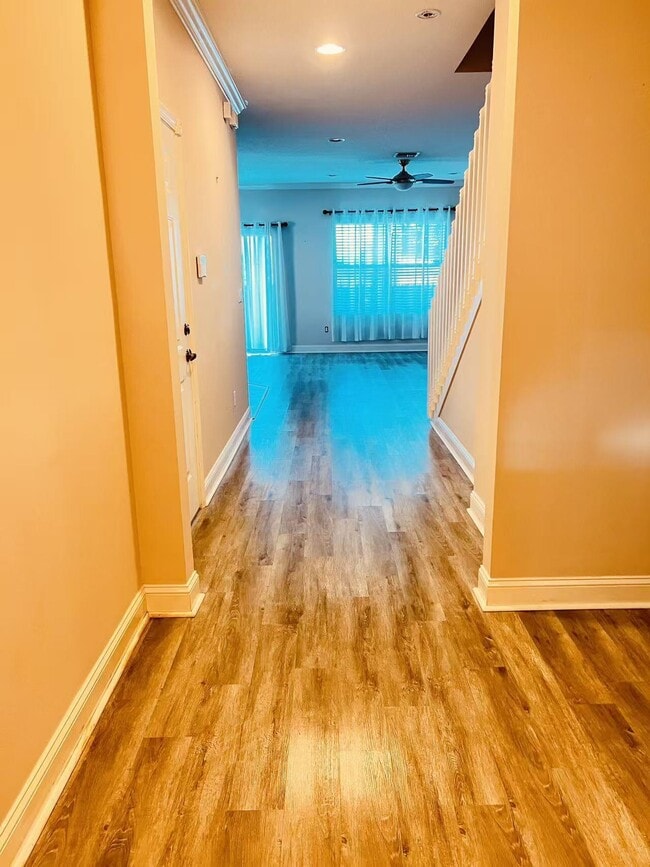 Foto del edificio - 1792 Via Sofia