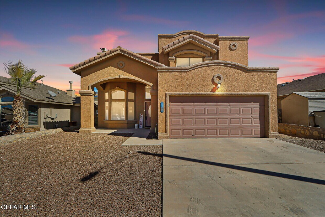 Foto principal - 1290 Hidden Bend Pl
