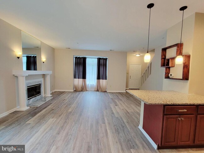 Building Photo - 3504 Elizabeth's Ct