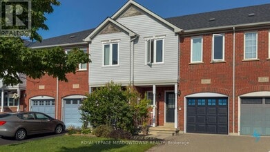 Building Photo - 3561 Southwick St