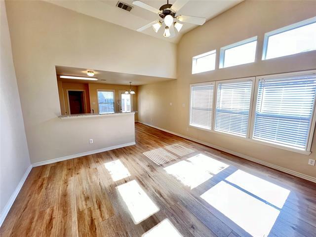 Building Photo - 9000 Wild Rose Ln