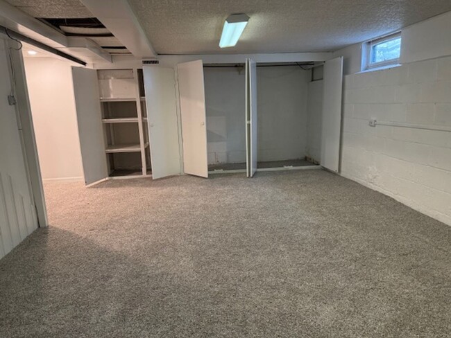 Building Photo - 3 Bedroom, 2 Bath Ranch in Pittsford