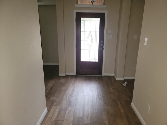 Foto del edificio - 17223 Pecos Park Ln