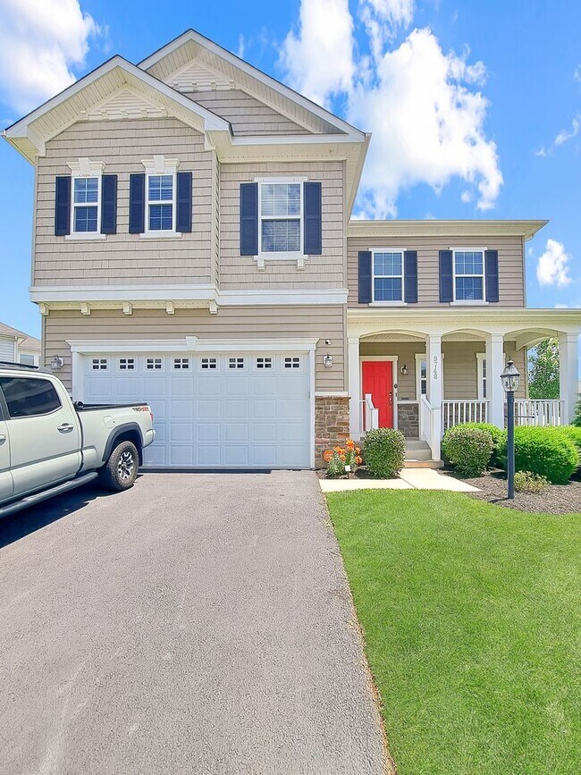 Foto del edificio - Amazing 3 Level Corner Lot Home in Waldorf...