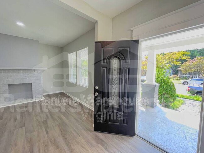 Foto del edificio - 2816 Westminster Ave