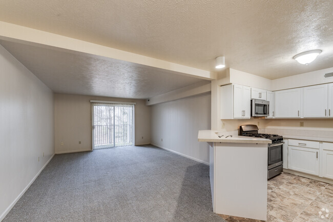 Interior Photo - The Highlands Apartments