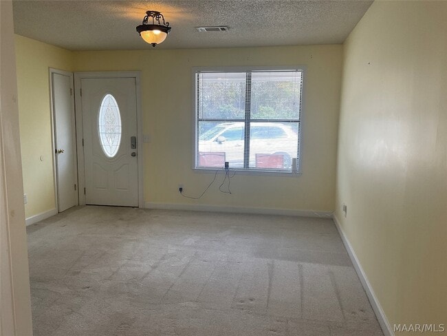 Foto del edificio - 1100 Ashurst Bar Rd