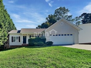 Building Photo - 166 Hunters Horn Ln