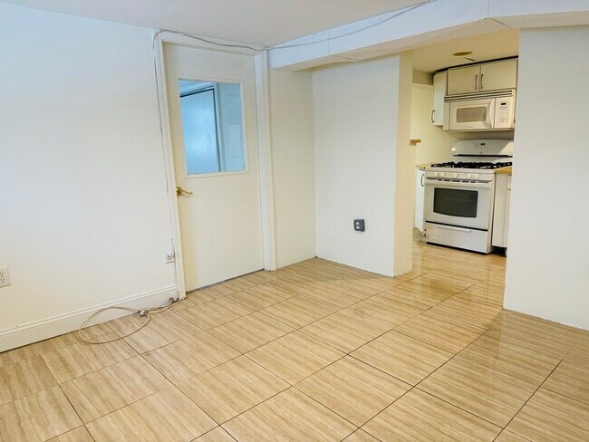 Foto del edificio - 167 Summer St