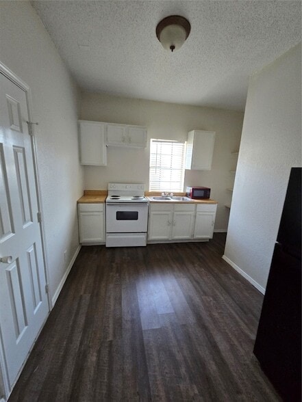 Foto del edificio - 3265 W Camp Wisdom Rd