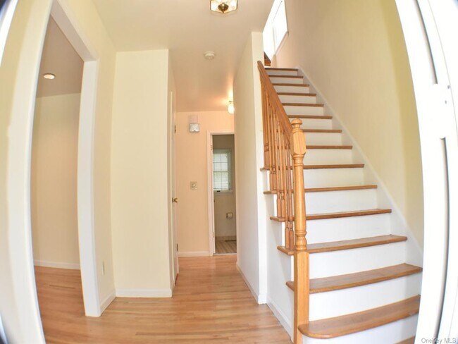 Foto del edificio - 274 Madison Rd