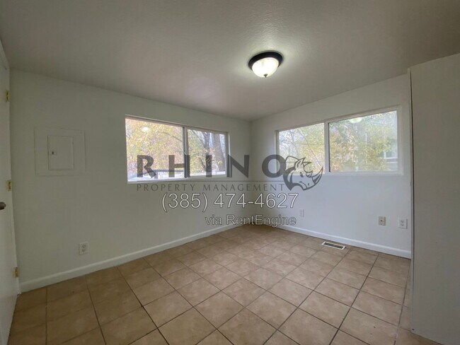 Foto del edificio - 926 Binford St