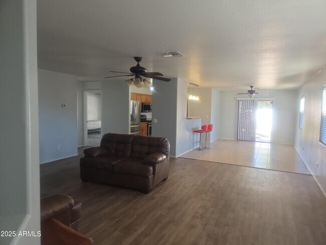 Foto del edificio - 1958 E Renegade Trail