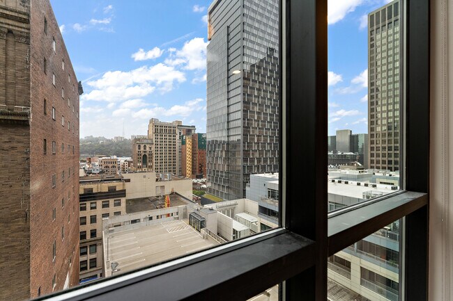 Foto del edificio - 350 Oliver Ave