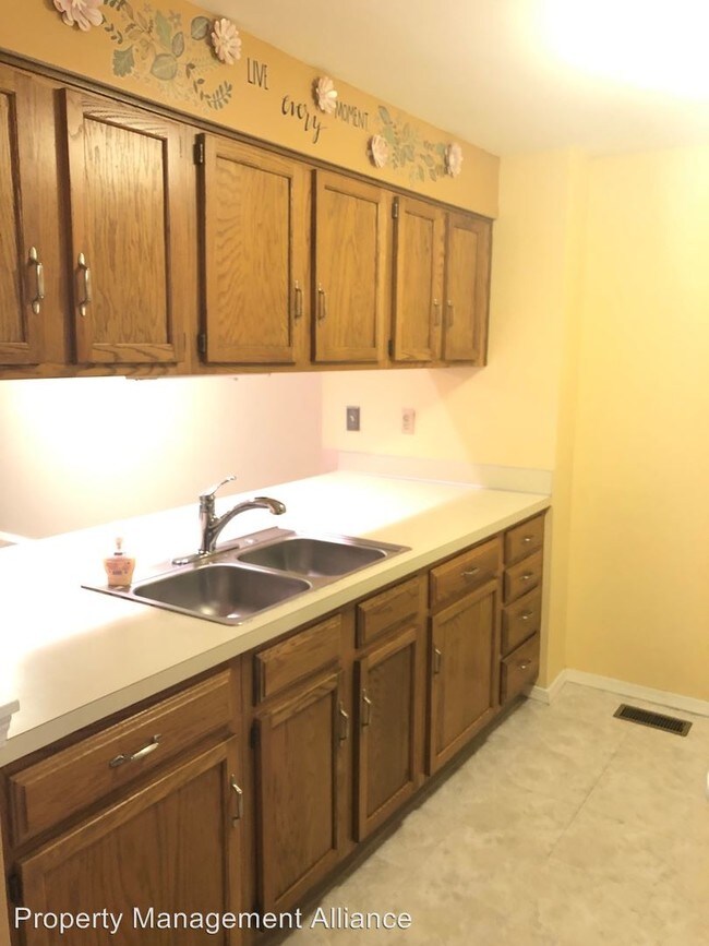 Foto del edificio - 2 br, 1.5 bath House - 117 Soft Wind Circle,