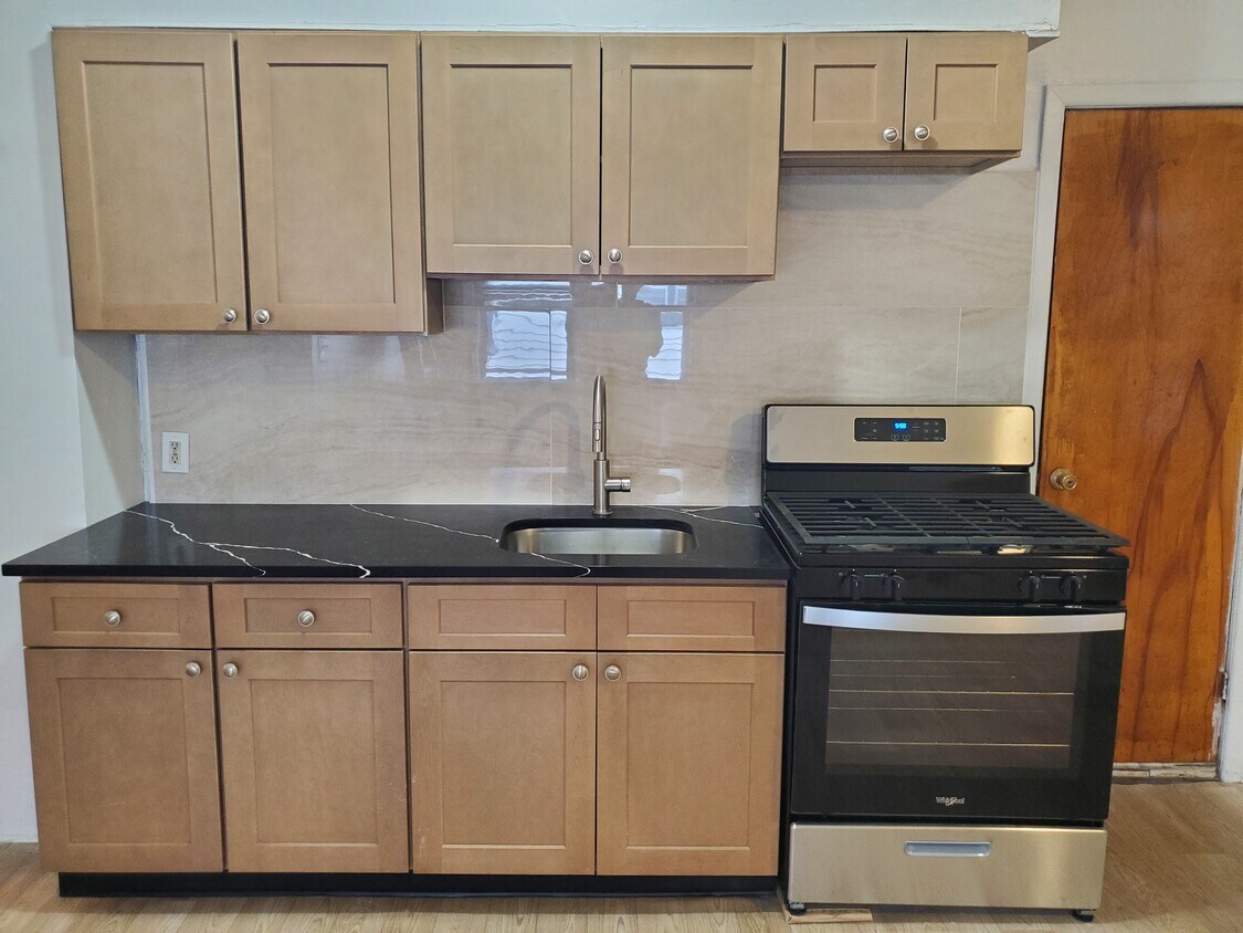 Foto principal - 77 W 24th St