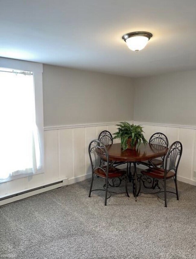 Building Photo - 1 br, 1 bath Duplex - 401 N Greenville St ...