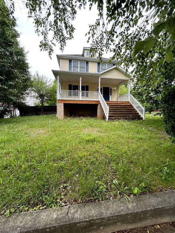 Primary Photo - 2600 Semmes Ave