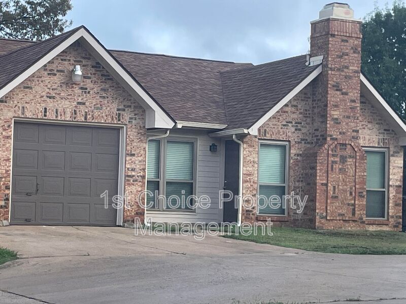 Photo - 6714 Old Stone Dr
