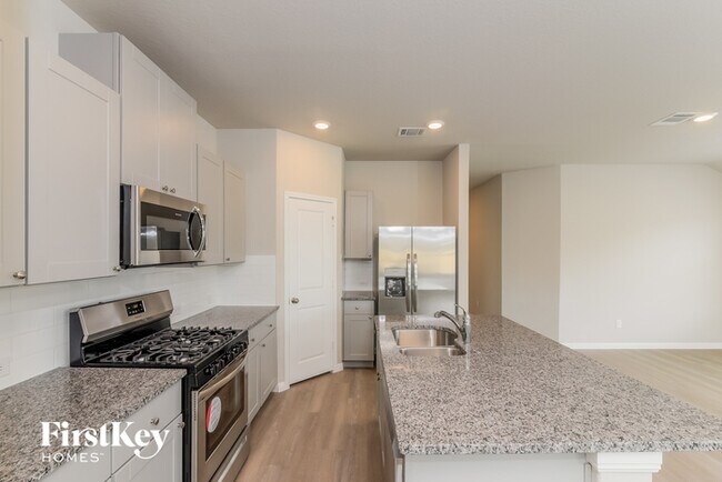 Foto del edificio - 1902 Morse Way