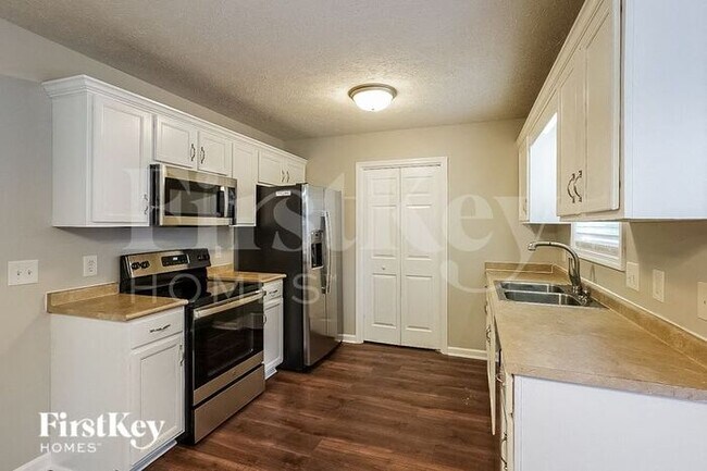 Foto del edificio - 1137 Channelview Ct