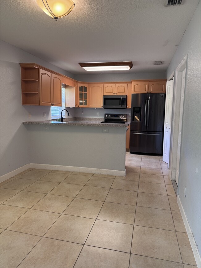 Foto del edificio - 319 NW Byron St