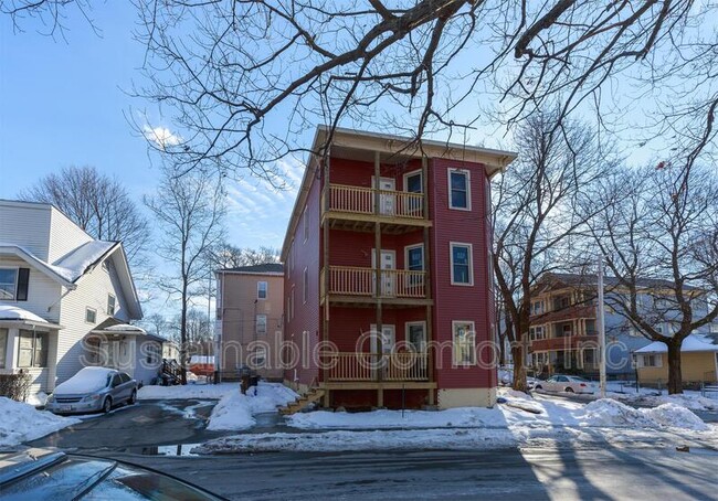 Building Photo - 26 Vinson St