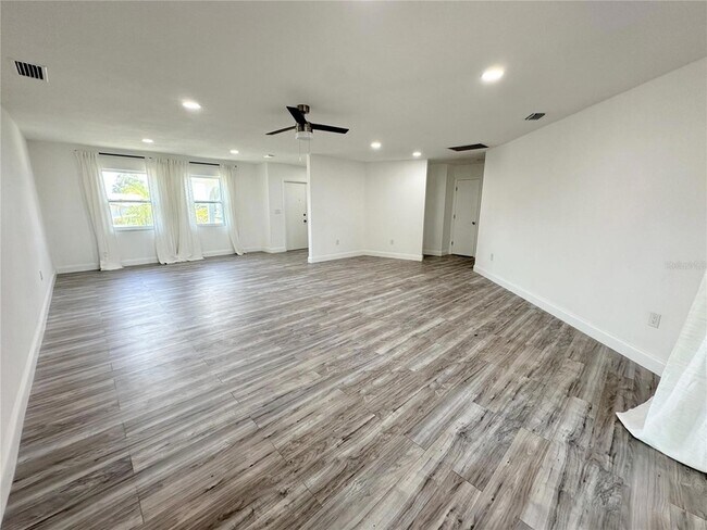 Foto del edificio - 1081 Humboldt St